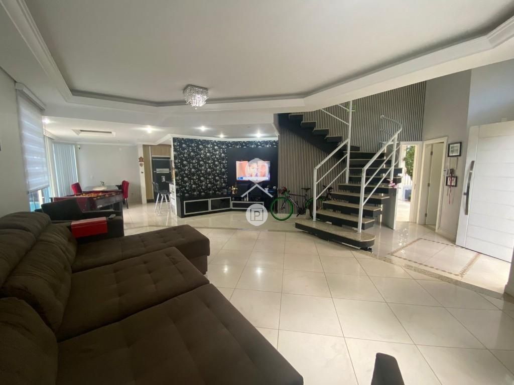 Casa em Pedra Branca, Palhoça. 3 quartos, 294m². Imagem 4 de 25